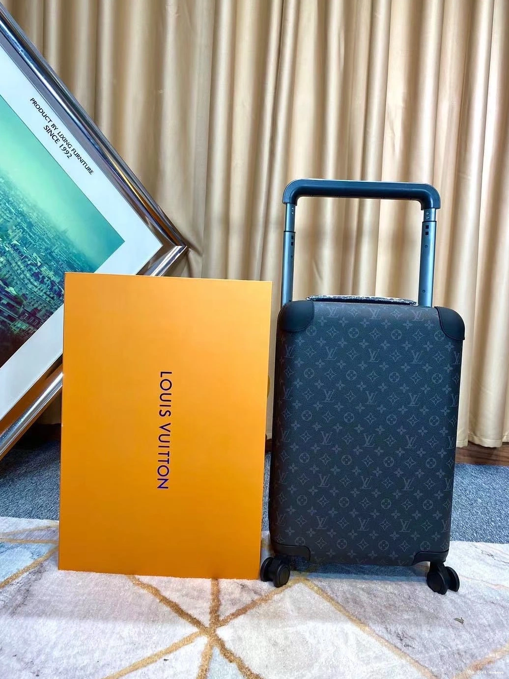 55 CUSTOM CABIN HORIZON MONOGRAM SUITCASE 37L 0802